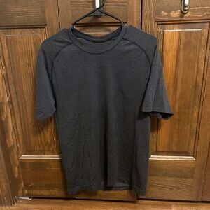 Lululemon metal vent tech short sleeve shirt